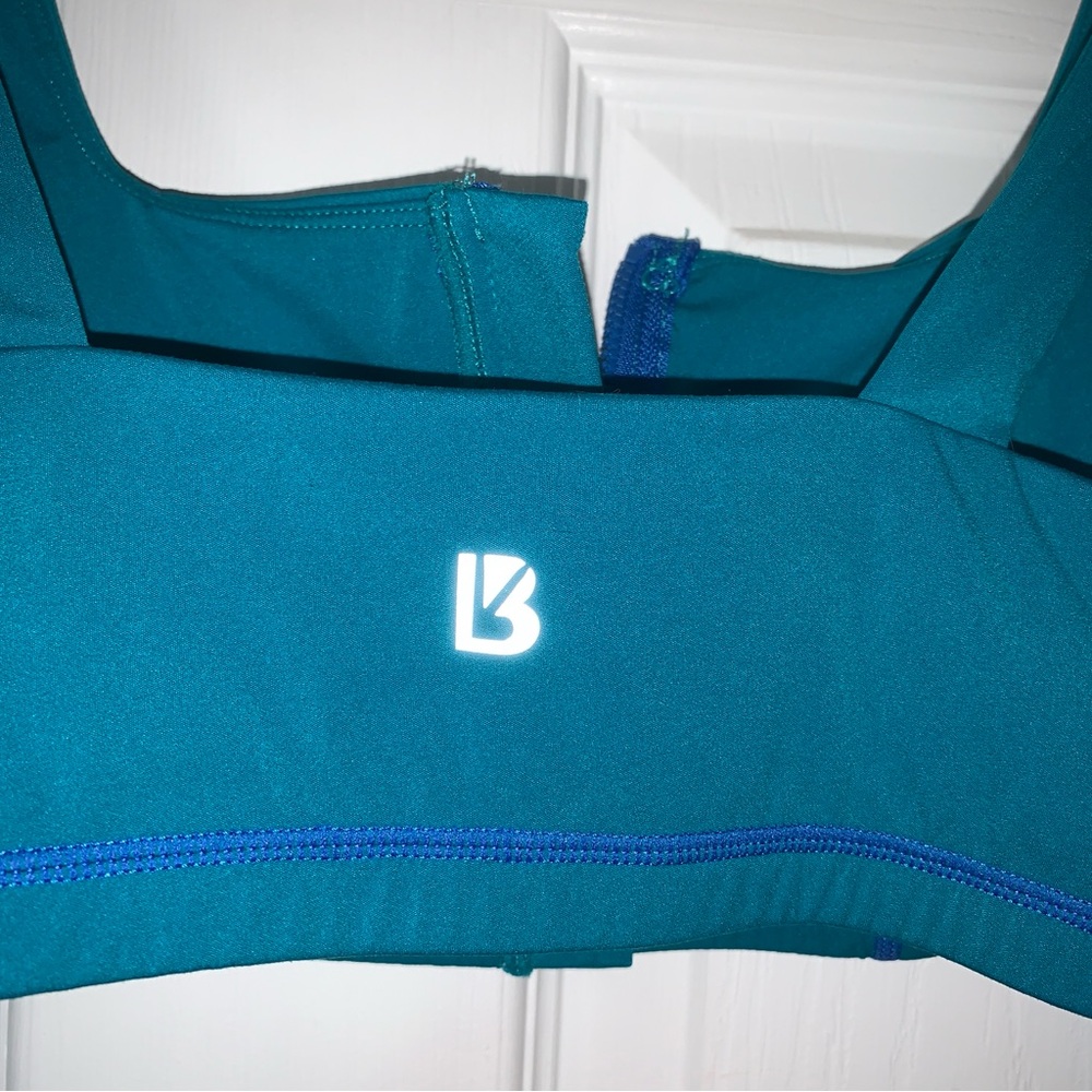 Buffbunny Dive Zip Sports Bra, M - Picture 6 of 9